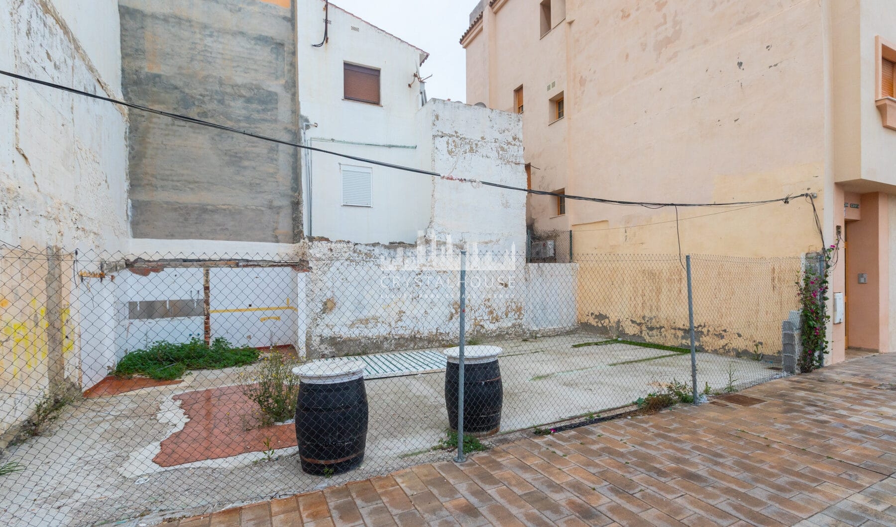 Plot in Sabinillas
