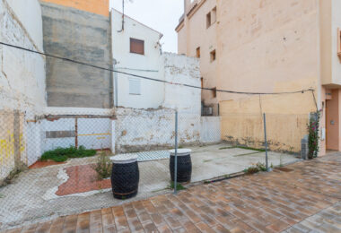 Plot in Sabinillas