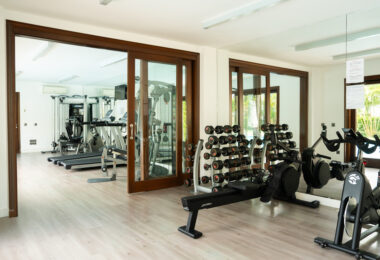 Frontline beach apartment in Doncella Beach, Estepona