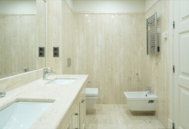 Frontline beach apartment in Doncella Beach, Estepona