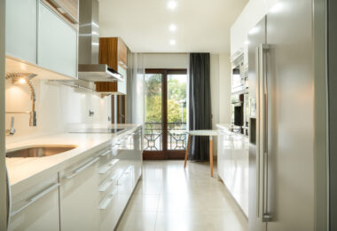 Frontline beach apartment in Doncella Beach, Estepona