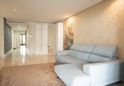 Frontline beach apartment in Doncella Beach, Estepona