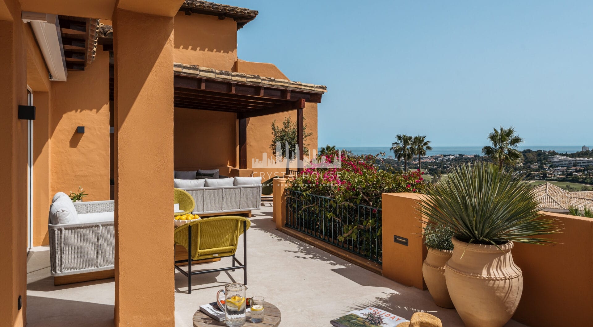Artful 4-Bedroom Elevated Ground Floor Apartment with Panoramic Sea Views in Les Belvederes, La Cerquilla – Nueva Andalucía