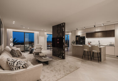 Artful 4-Bedroom Elevated Ground Floor Apartment with Panoramic Sea Views in Les Belvederes, La Cerquilla – Nueva Andalucía