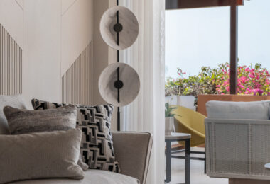 Artful 4-Bedroom Elevated Ground Floor Apartment with Panoramic Sea Views in Les Belvederes, La Cerquilla – Nueva Andalucía