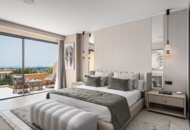 Artful 4-Bedroom Elevated Ground Floor Apartment with Panoramic Sea Views in Les Belvederes, La Cerquilla – Nueva Andalucía