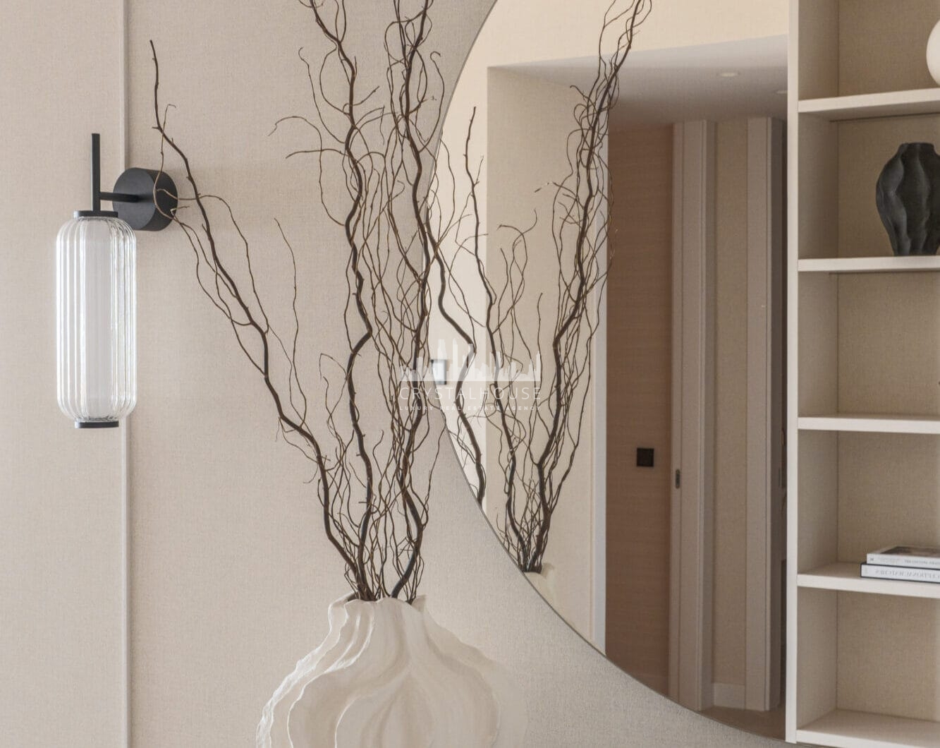 Artful 4-Bedroom Elevated Ground Floor Apartment with Panoramic Sea Views in Les Belvederes, La Cerquilla – Nueva Andalucía