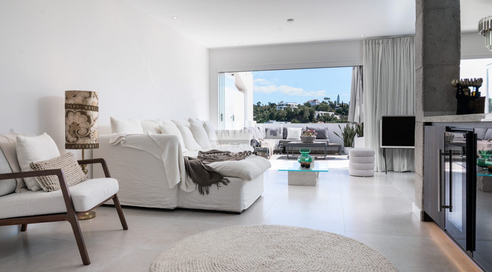 Penthouse in La Quinta with stunning views!