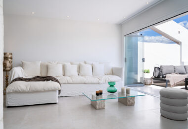 Penthouse in La Quinta with stunning views!