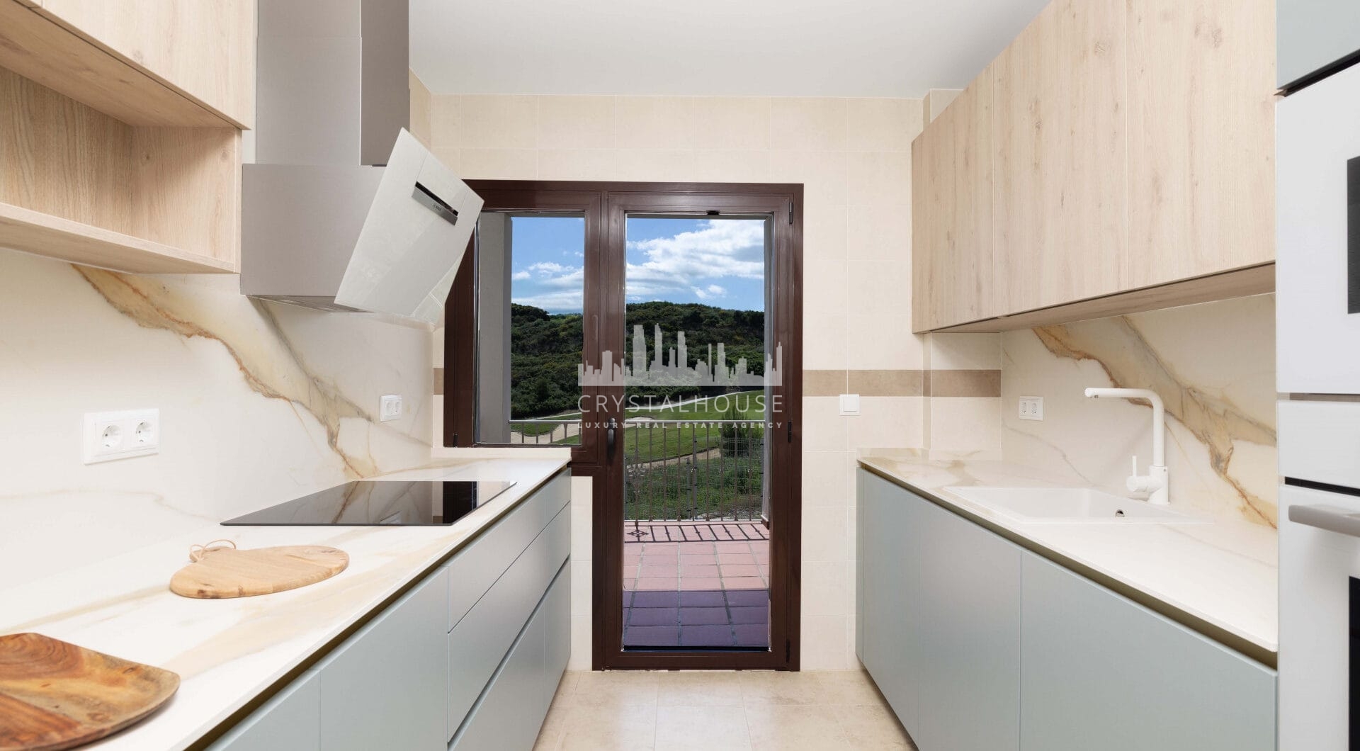 Welcome to Altoasis Residences, your new home on the Costa del Sol