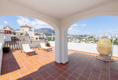 Welcome to Altoasis Residences, your new home on the Costa del Sol