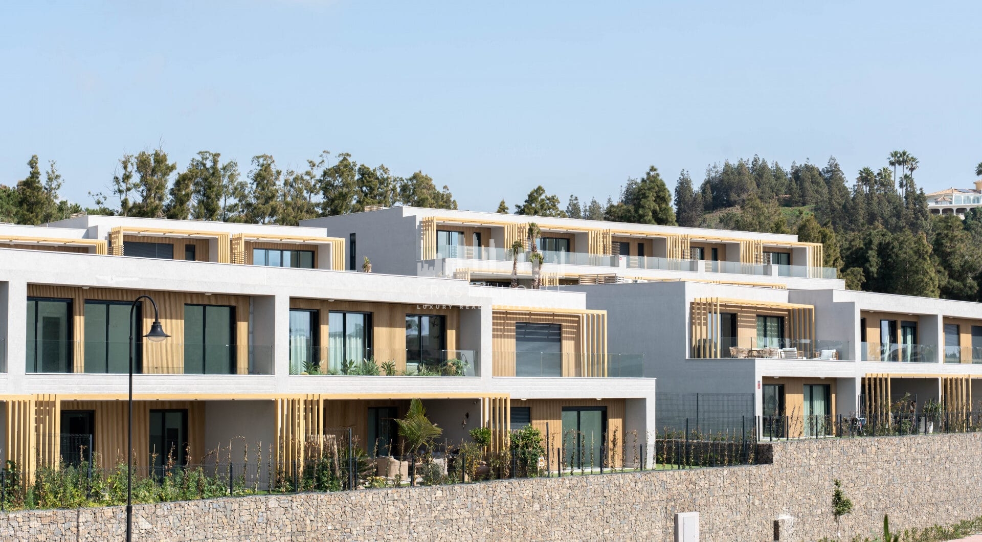 Fantastic brand new 3 bed in Evergreen - with spectacular sea views from living area