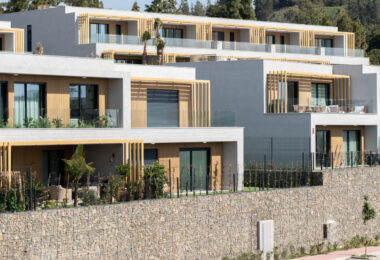 Fantastic brand new 3 bed in Evergreen - with spectacular sea views from living area