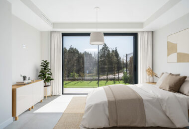 Fantastic brand new 3 bed in Evergreen - with spectacular sea views from living area