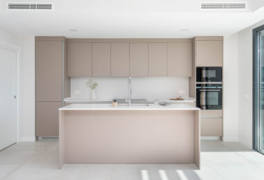 Fantastic brand new 3 bed in Evergreen - with spectacular sea views from living area