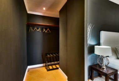 Incredible property with panoramic views!