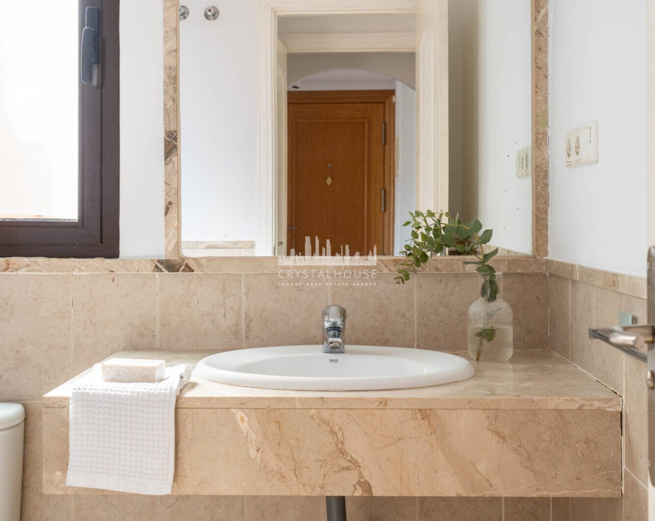 Elegant Coastal Living in Estepona – Corner Garden Apartment with Style &amp; Serenity in Costa Galera