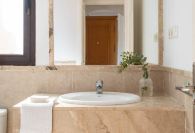 Elegant Coastal Living in Estepona – Corner Garden Apartment with Style &amp; Serenity in Costa Galera