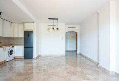 Elegant Coastal Living in Estepona – Corner Garden Apartment with Style &amp; Serenity in Costa Galera