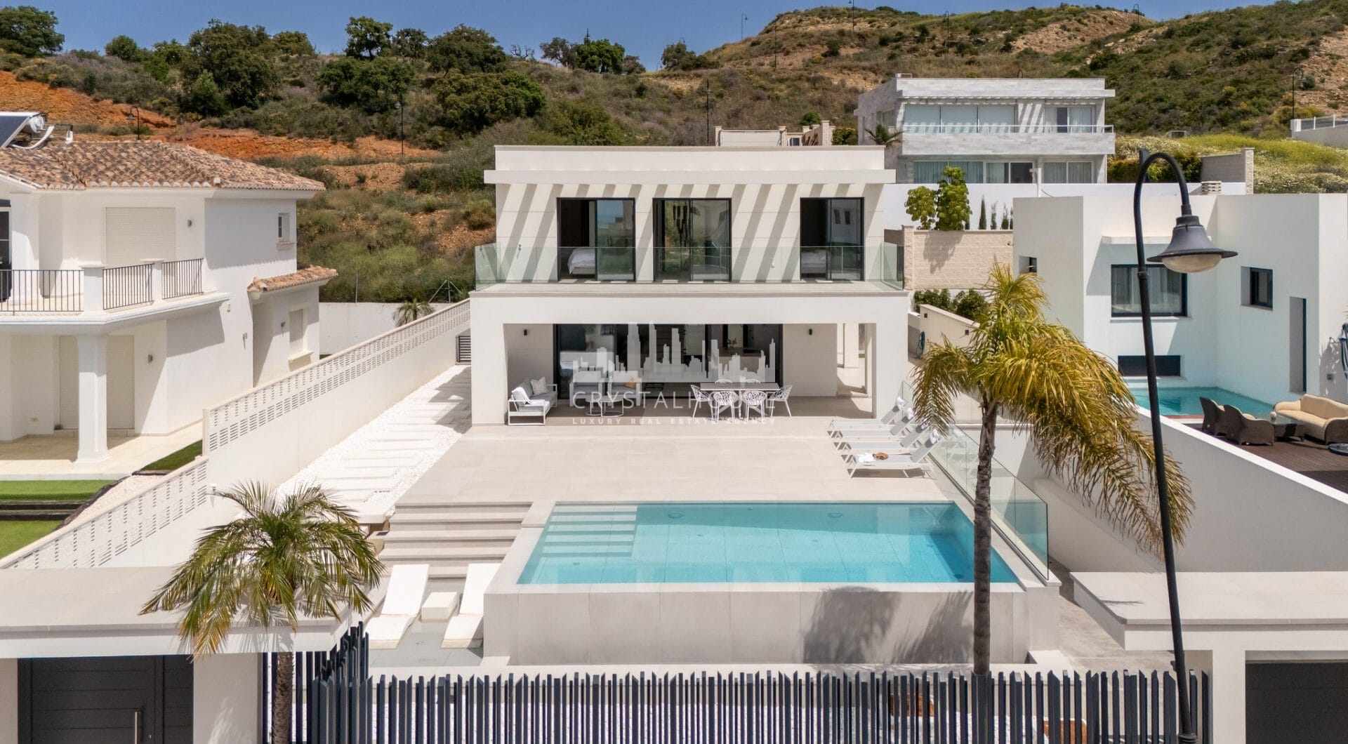 Stunning Four-Bedroom Villa in the Heart of La Cala de Mijas, Costa del Sol