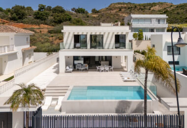 Stunning Four-Bedroom Villa in the Heart of La Cala de Mijas, Costa del Sol