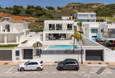 Stunning Four-Bedroom Villa in the Heart of La Cala de Mijas, Costa del Sol