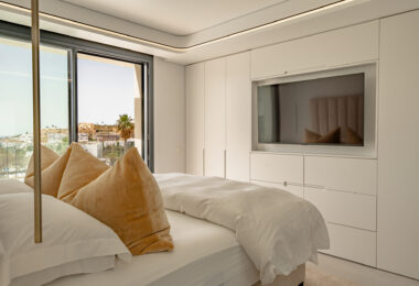 Stunning Four-Bedroom Villa in the Heart of La Cala de Mijas, Costa del Sol