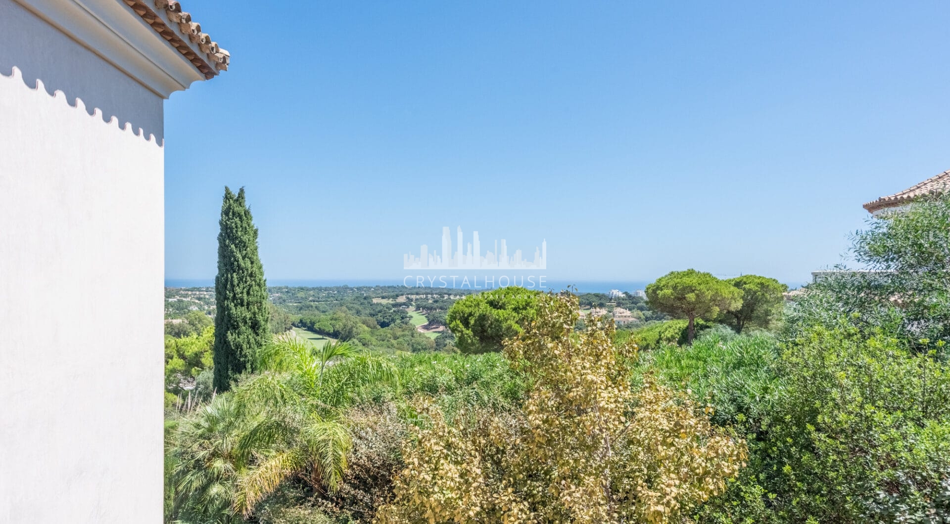 A superb villa built on an elevated site with outstanding panoramic views over golf courses to mountains and the sea.