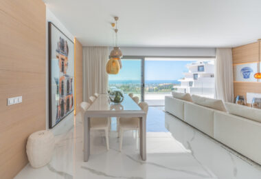 STUNNING CORNER MIDDLE FLOOR APARTMENT WITH PANORAMIC GOLF &amp; SEA VIEWS