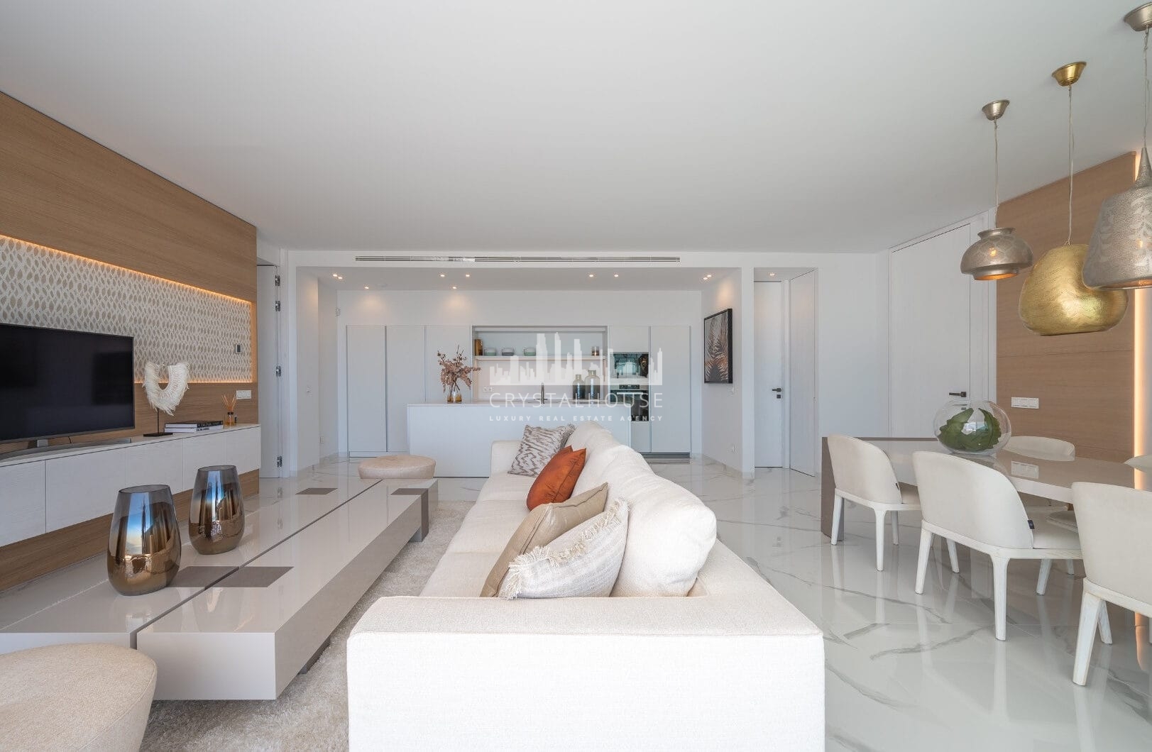 STUNNING CORNER MIDDLE FLOOR APARTMENT WITH PANORAMIC GOLF &amp; SEA VIEWS