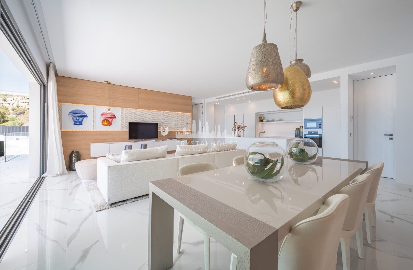 STUNNING CORNER MIDDLE FLOOR APARTMENT WITH PANORAMIC GOLF &amp; SEA VIEWS