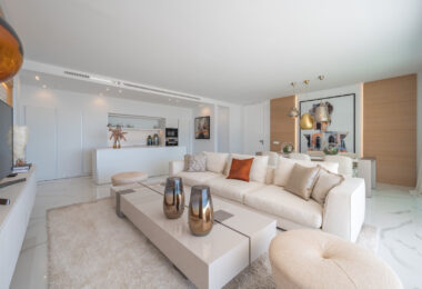 STUNNING CORNER MIDDLE FLOOR APARTMENT WITH PANORAMIC GOLF &amp; SEA VIEWS