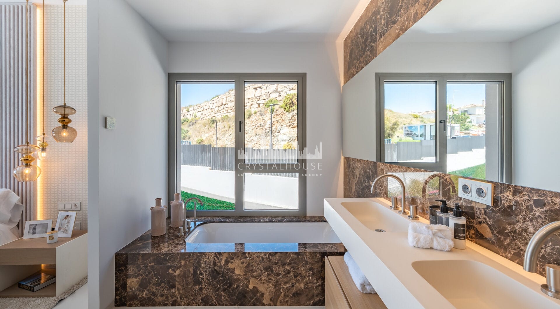 STUNNING CORNER MIDDLE FLOOR APARTMENT WITH PANORAMIC GOLF &amp; SEA VIEWS