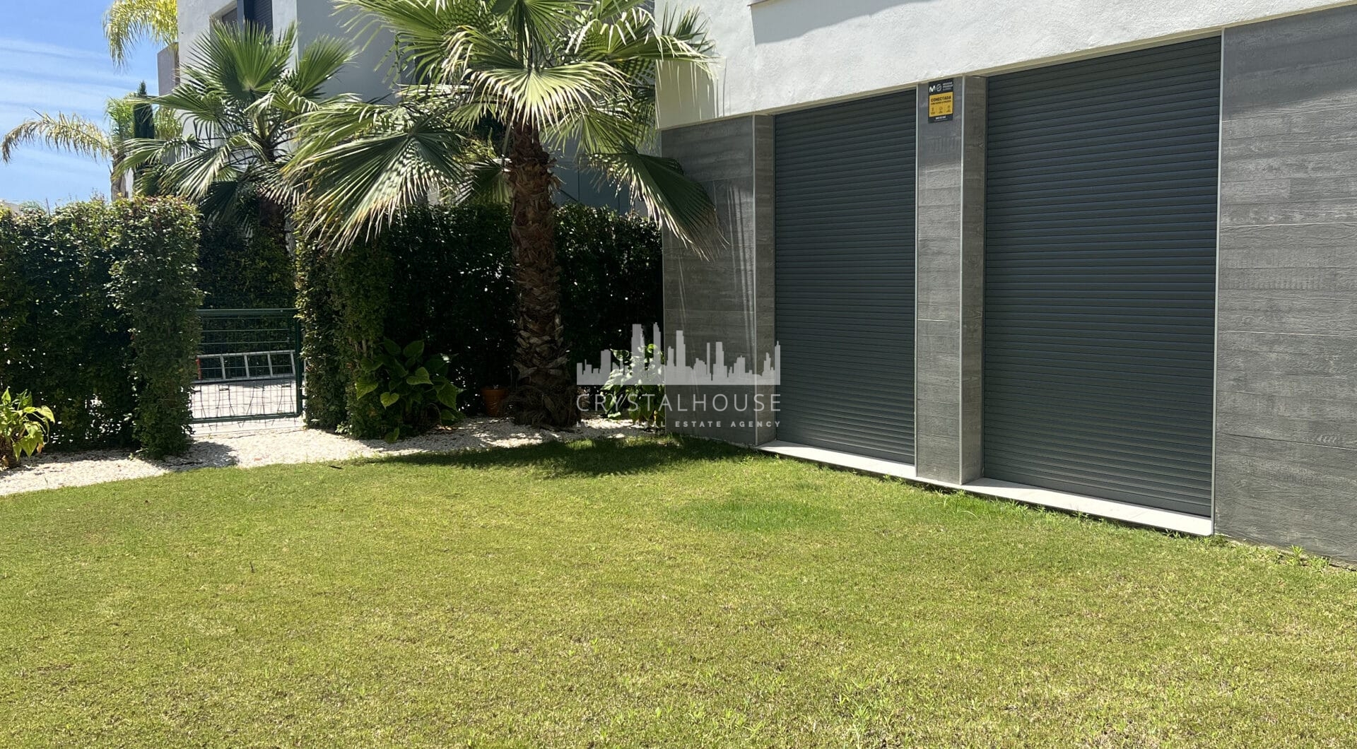 Elegant apartment with private garden and pool and sea views in  Artola - Cabopino -East Marbella