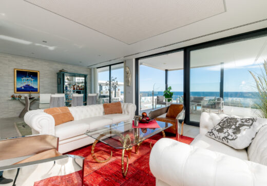 A VILLA THAT GRANTS YOU BOASTING RIGHTS