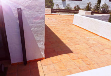 Great location penthouse