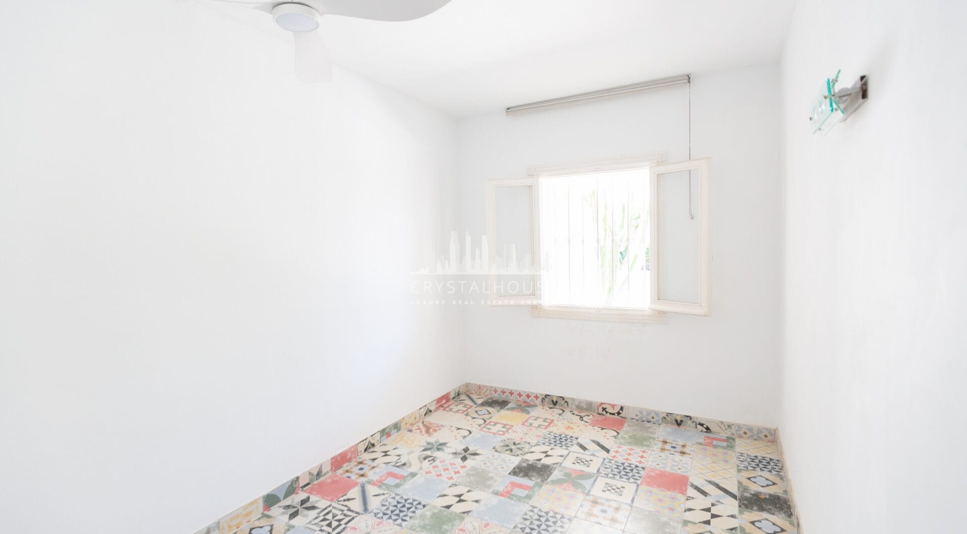 Townhouse with garden in the prime area of Nueva Andalucía