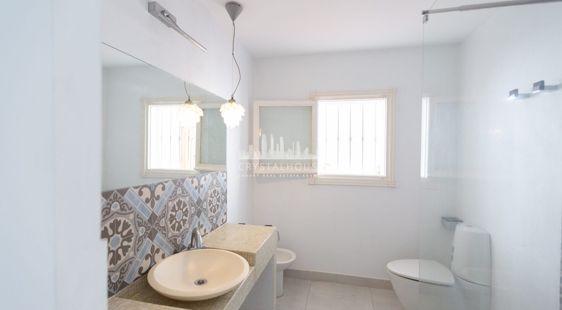 Townhouse with garden in the prime area of Nueva Andalucía