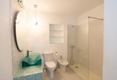 Townhouse with garden in the prime area of Nueva Andalucía