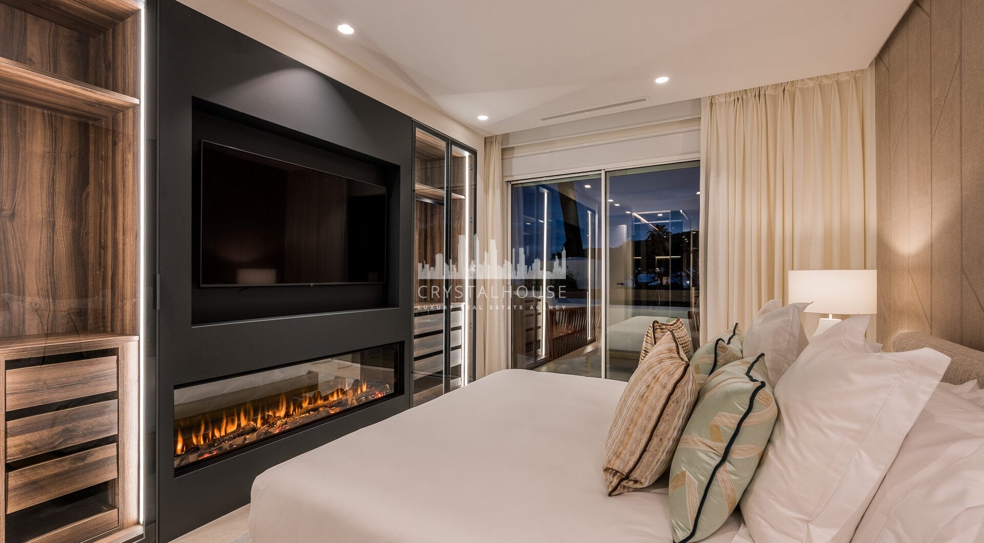 Exclusive beachfront property – Los Monteros, Marbella