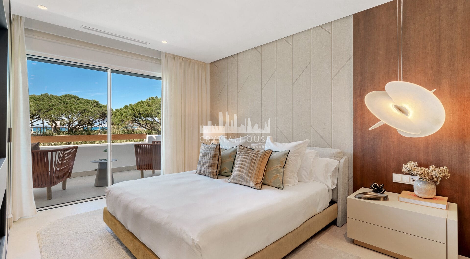 Exclusive beachfront property – Los Monteros, Marbella