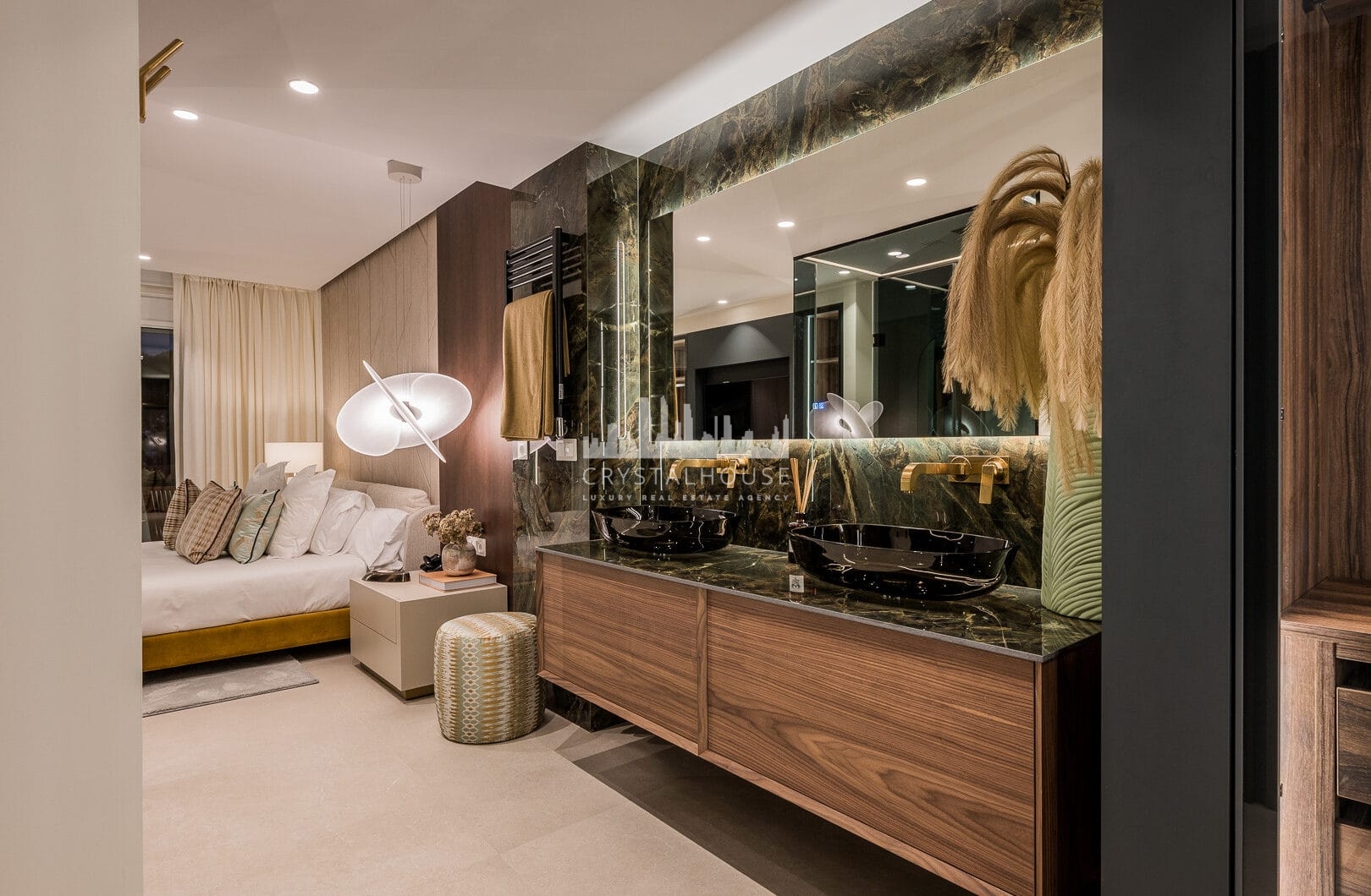 Exclusive beachfront property – Los Monteros, Marbella