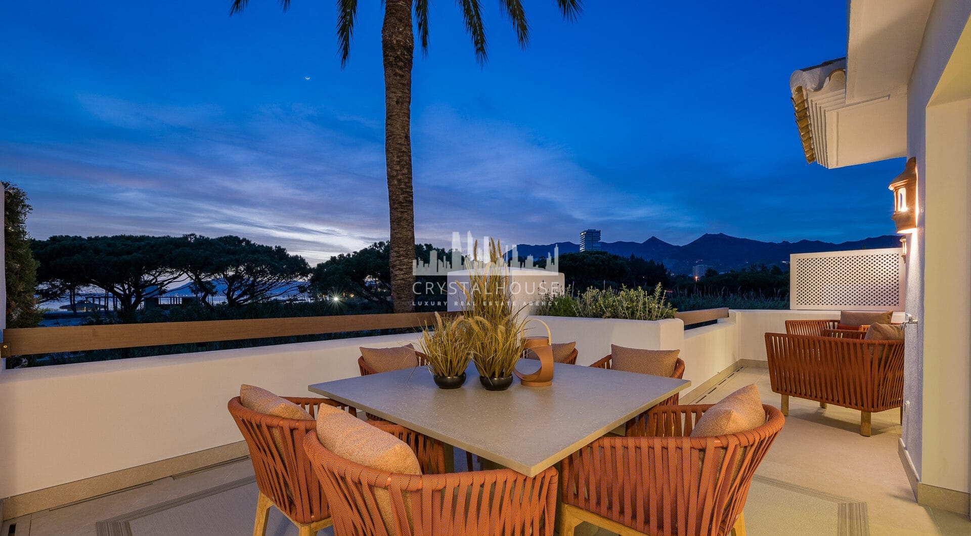 Exclusive beachfront property – Los Monteros, Marbella