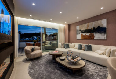 Exclusive beachfront property – Los Monteros, Marbella