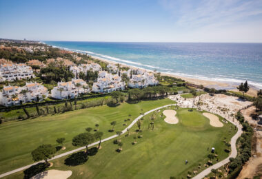 Exclusive beachfront property – Los Monteros, Marbella