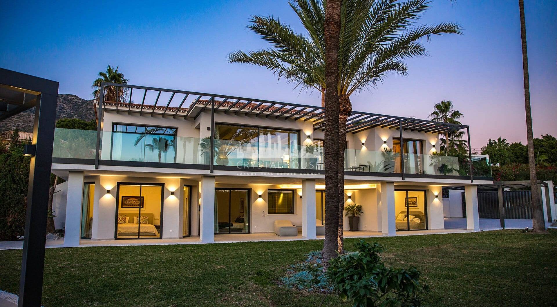 Luxury Five-Bedroom Villa with Panoramic Sea Views in Rocio de Nagüeles, Marbella Golden Mile