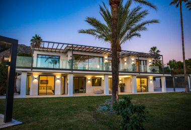 Luxury Five-Bedroom Villa with Panoramic Sea Views in Rocio de Nagüeles, Marbella Golden Mile