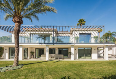 Luxury Five-Bedroom Villa with Panoramic Sea Views in Rocio de Nagüeles, Marbella Golden Mile
