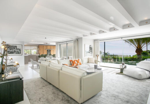 Luxury Five-Bedroom Villa with Panoramic Sea Views in Rocio de Nagüeles, Marbella Golden Mile