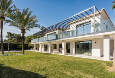 Luxury Five-Bedroom Villa with Panoramic Sea Views in Rocio de Nagüeles, Marbella Golden Mile